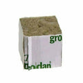 GRODAN - CUBETTO LANA DI ROCCIA 7.5X7.5X7.5 CM CON FORO Ø 4 CM